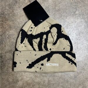 Arc'teryx Beanie